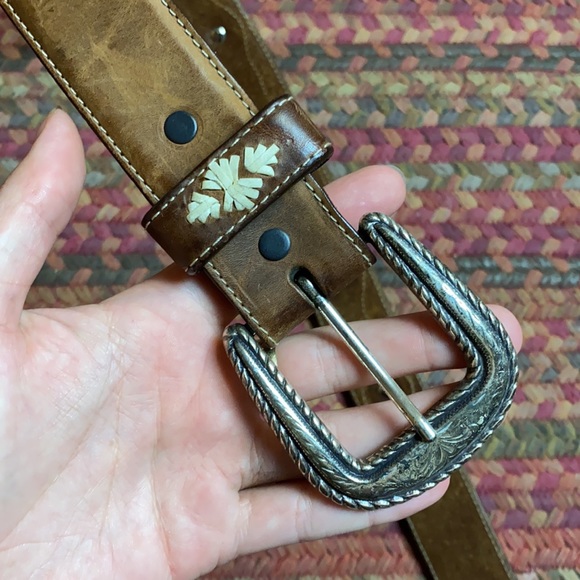 1995 VINTAGE JUSTINS BROWN LEATHER EMBROIDERED CONCHO WESTERN COWBOY BELT - Picture 4 of 10